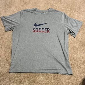 Nike Men's Grey T-shirt